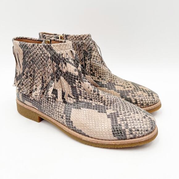 NEW KATE SPADE x SAKS Boots Bestie Fringe Bootie Snakeskin Zipper Size 7 NWOT - Picture 1 of 14